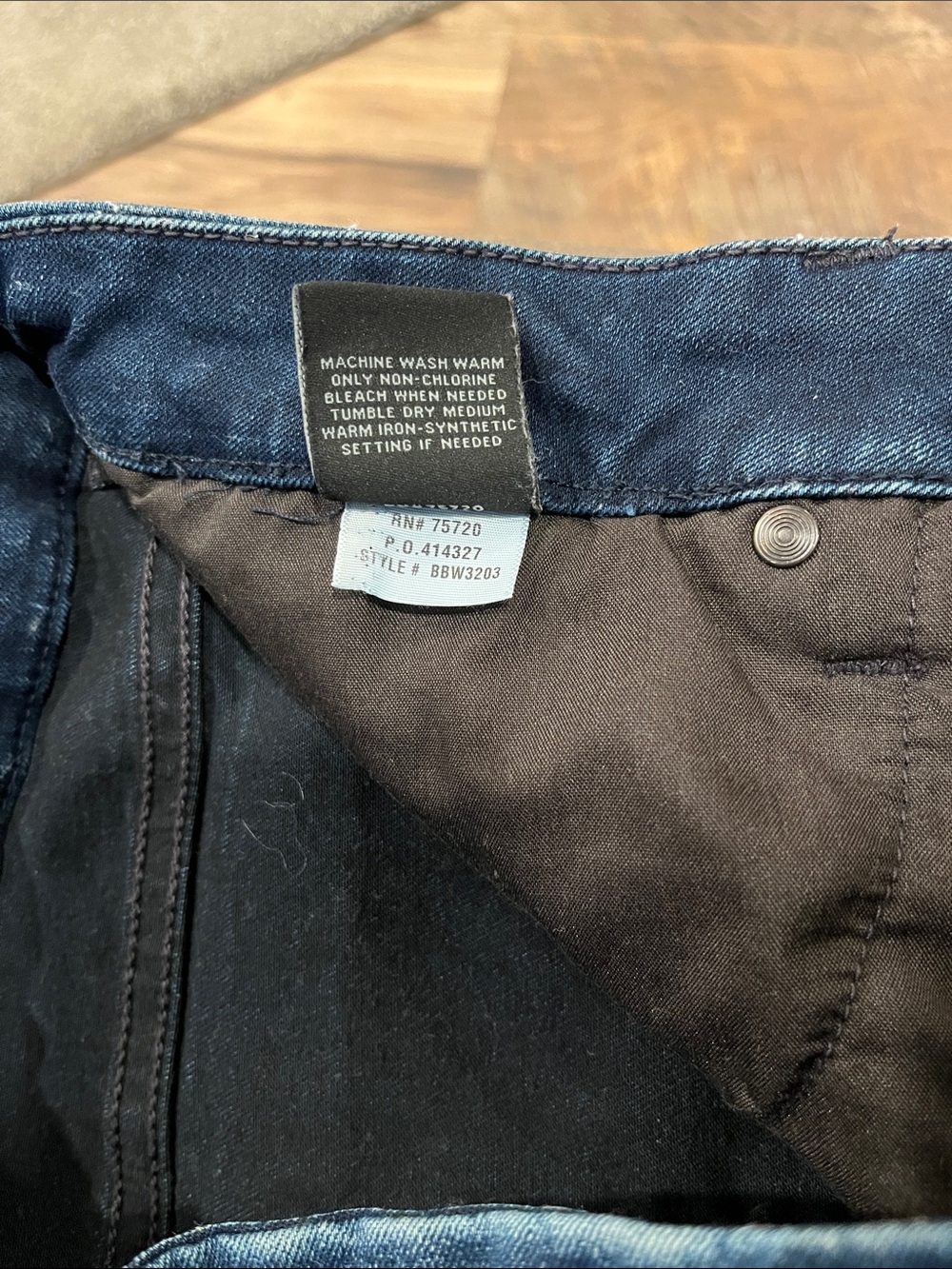 BuckleBlack Women's Dark Blue Curvy Skinny Jeans - Picture 4 of 8